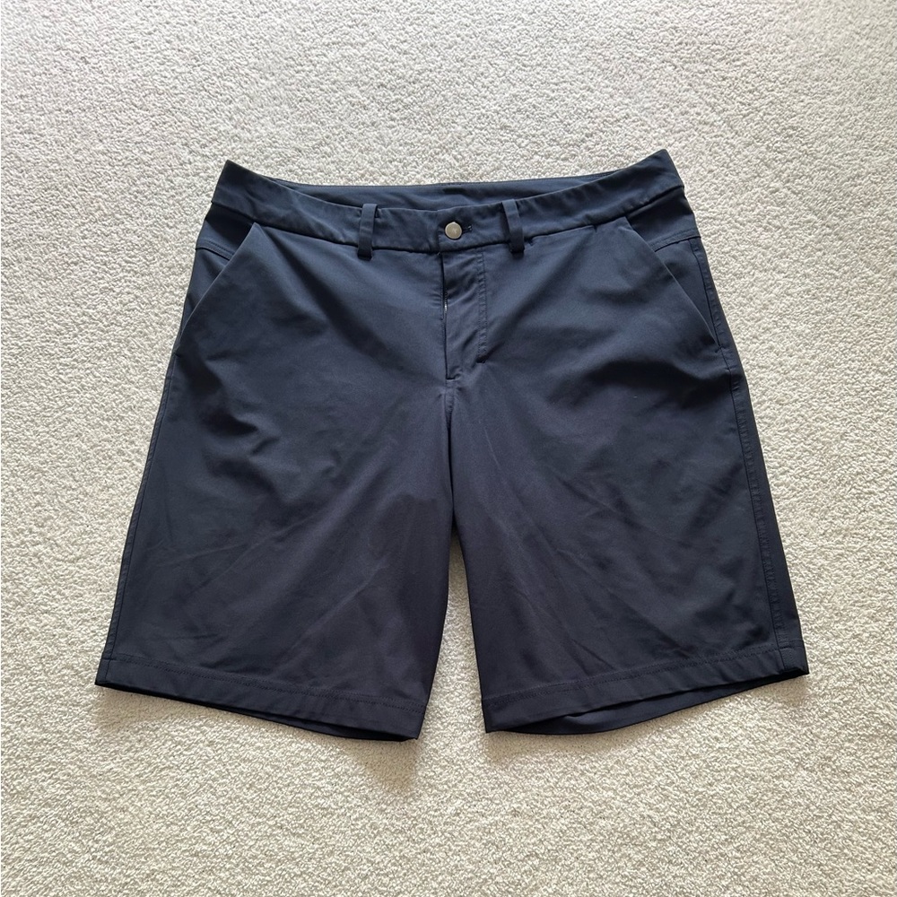Lululemon men’s Shorts